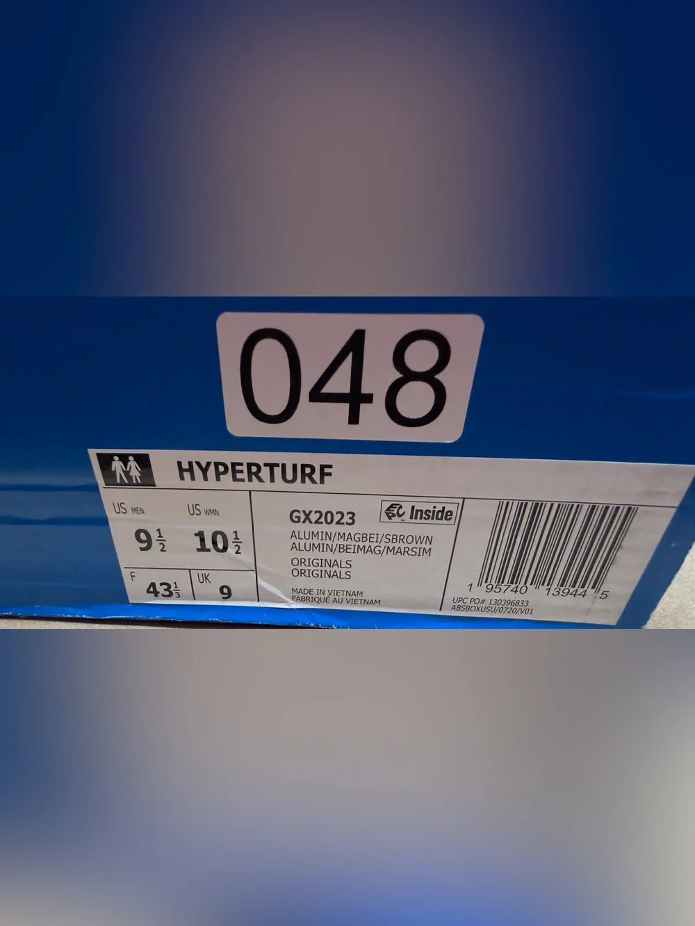 Adidas men’s 9.5 hyperturf shoes- new in box